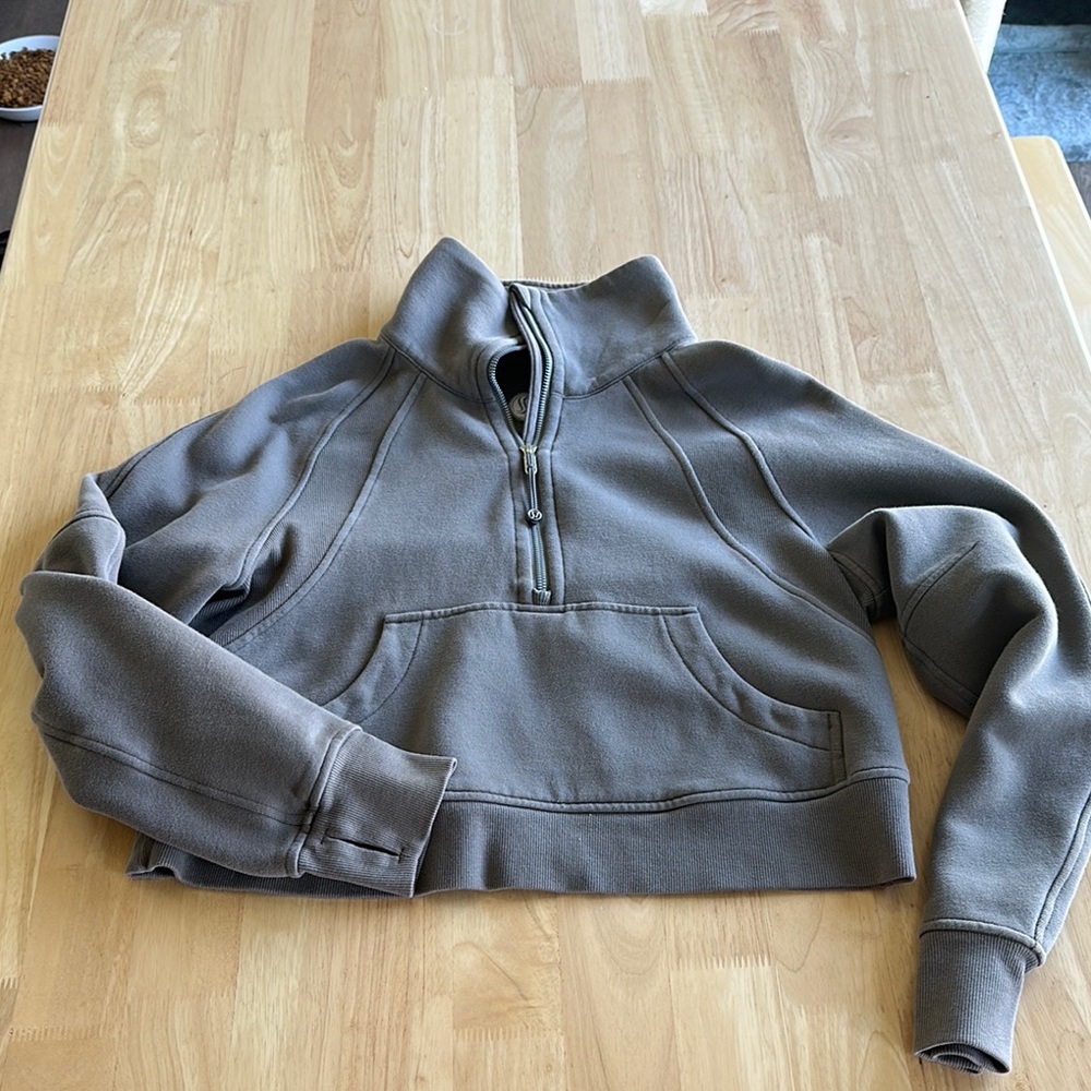 Lululemon Funnel Neck Scuba Rover